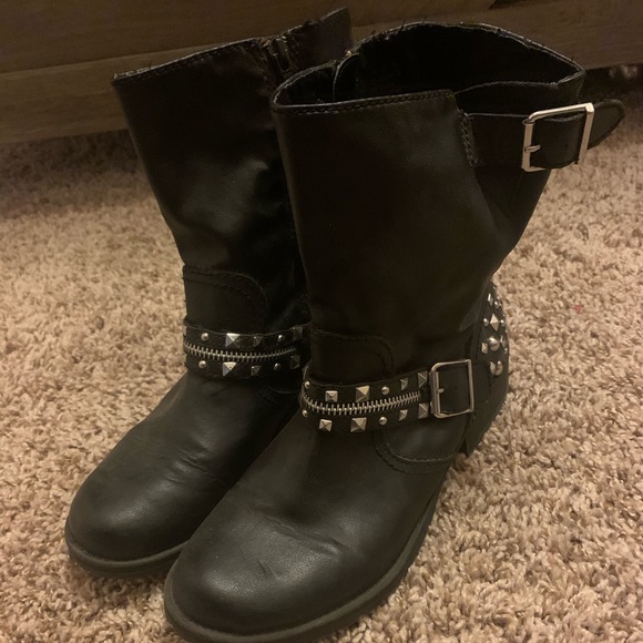 Arizona Jean Company Shoes - Black studded boots